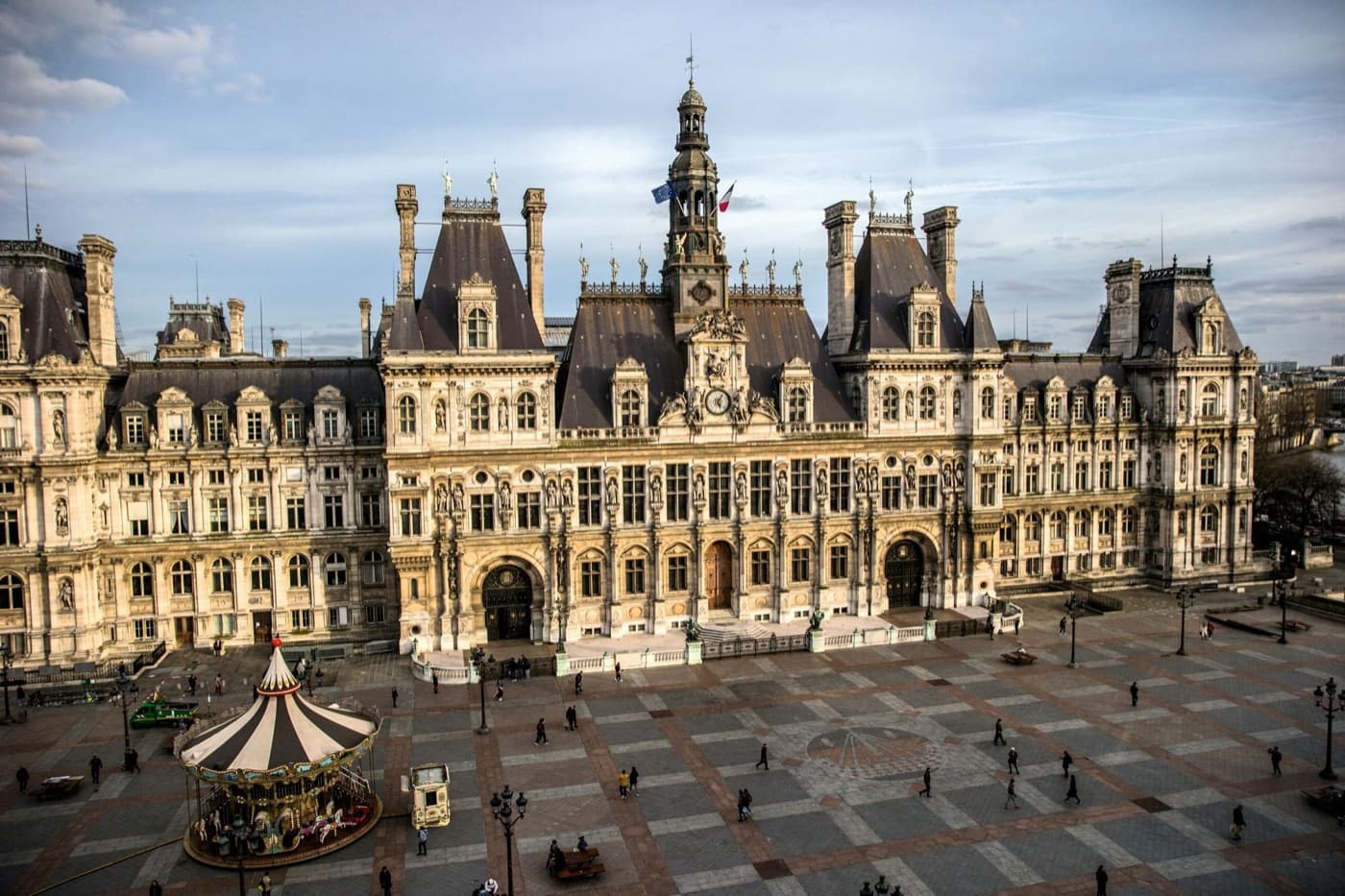 Un hôtel de ville français
